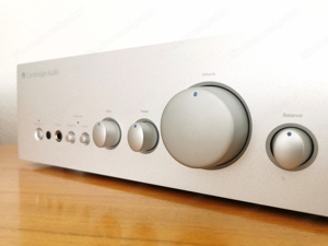 Cambridge Audio azur 640A Integrated Amplifier silber Bild 3
