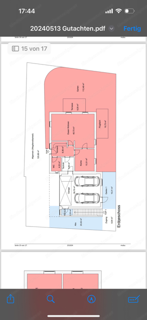 Modernes Doppelhaus mit kleinem Garten