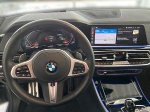 BMW X5 xDrive 40i M SPORT/AHK/PANO-DA/7-SITZ/ 245 kW (333 PS), Automatik, Allrad Bild 10