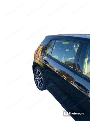 VW Golf Highline 1,4 BMT TSI Limousine Bild 2
