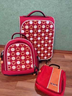 Kinderkoffer mit Rucksack und Zahnputztasche  Bild 5