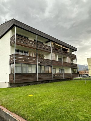 Einfache sonnige 2-Zimmer-Wohnung mit Balkon, im Zentrum von Feldkirch-Gisingen