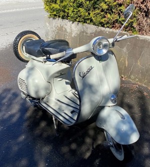 Vespa 125 ccm Oldtimer 150 VB1