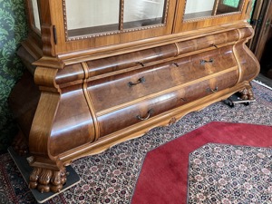 Barock Vitrine Gründerzeit Nussbaum Schrank Jugendstil Bücherschrank Regal Bild 7