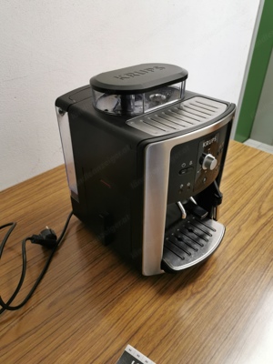 Krups EA8010 Kaffeemaschine Vollautomat
