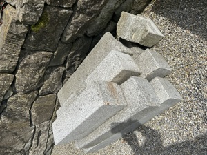 Granitsteine Stiege Stufe Randsteine Bild 3