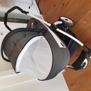 3 in 1 Kinderwagen mit viel Zubehör Bild 5