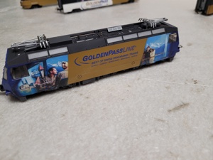 Golden Pass Line HO 3L-WS mit Sound, 5teilig, mit Innenbeleuchtung und Figuren. Bild 5