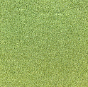 Großer Bestand an leuchtend grünen Teppichfliesen Heuga 568