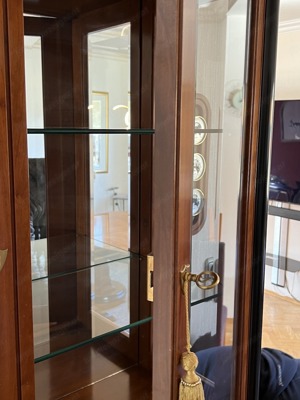 Biedermeier Vitrine SELVA Kirschbaum Stilmöbel sehr guter Zustand Bild 8