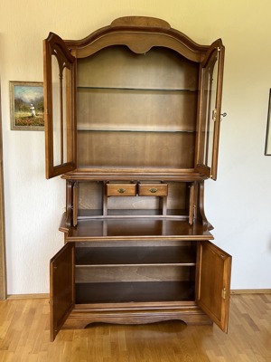 Vitrine Landhaus Nussbaum mit Sekretär Biedermeier Stilmöbel Barock oder Jugendstil SELVA Schrank Bild 8