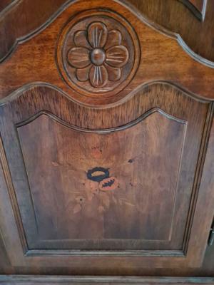 Bauernschrank Barock Schrank Landhaus Stilmöbel mit Intarsien Kasten Bild 4