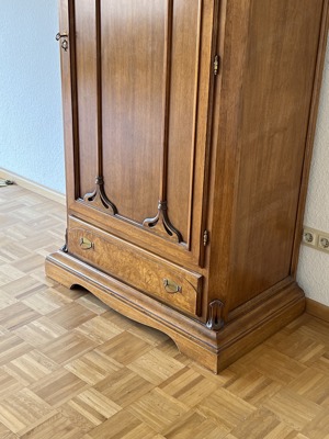 Biedermeier Schrank Barock Gründerzeit Nussbaum Jugendstil Kasten SELVA Bild 5