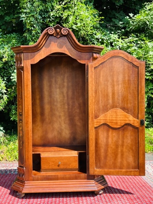 Barock Schrank Stilmöbel Bauernschrank Bauernmöbel Nussbaum Biedermeier Dielenschrank Kasten Bild 5