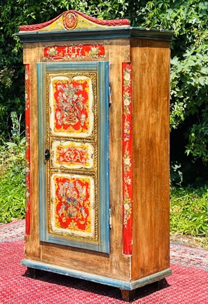 Barock Schrank Bauernschrank Bauernmöbel bemalt Nussbaum Biedermeier Dielenschrank Kasten Bild 2