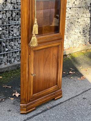 SELVA Landhaus Eckvitrine Eckschrank Vitrine Biedermeier Schrank Massivholz Kirschbaum   Bild 4