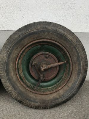 Felgen samt Bremsträgerplatten und Bremsankerplatten Citroen Citroen AC4 bzw. C4 Bild 9