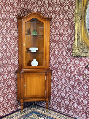 Barock Vitrine Stilmöbel Kirschbaum Biedermeier Sammlervitrine Vintage Louis XV
