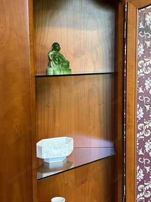 Barock Vitrine Stilmöbel Kirschbaum Biedermeier Sammlervitrine Vintage Louis XV Bild 8