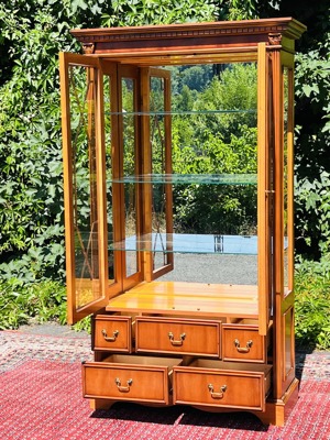 Biedermeier Vitrine England Eibe Heldense Bild 4