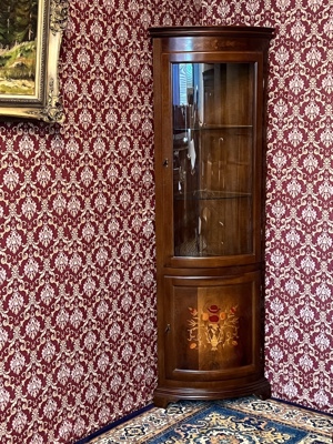 Barock Eck Vitrine Nussbaum Landhaus Rokoko Biedermeier Eckschrank Stilmöbel Louis XV Sammlervitrine