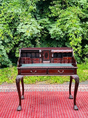 Barock Sekretär Schreibtisch Mahagoni Gründerzeit Biedermeier Löwenfüssen Chippendale Massivholz 