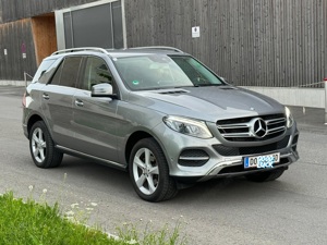 Mercedes-Benz GLE-Klasse GLE 350 d 4Matic A-Edition Aut. | LEDER | SUV   Geländewagen Bild 4