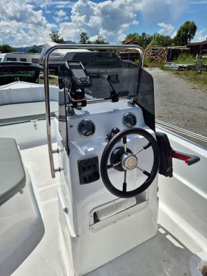 Motorboot Poseidon Fish 510T Bild 3