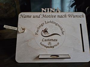 Holz Tablet-Halter -Ständer personalisiert mit 2 Aufstell-Varianten Preis ab 15  