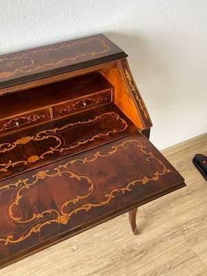 Sekretär Damensekretär mit Intarsien Louis XV Barock Schreibtisch mit Intarsien  Bild 4