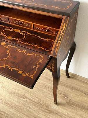 Sekretär Damensekretär mit Intarsien Louis XV Barock Schreibtisch mit Intarsien  Bild 3