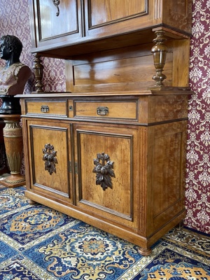 Jugendstil Buffet Anrichte Küchenbuffet Gründerzeit Bauernschrank Landhaus Nussbaum Bild 7