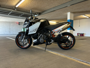 KTM Superduke 990