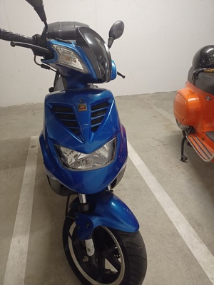 Moped in super Zustand