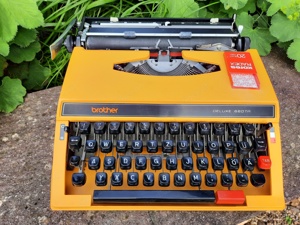 Schreibmaschine Brother DeLuxe 660 TR Vintage 70er