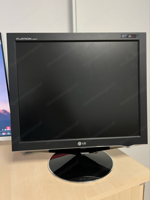 LG 4:3 Format Monitor 19 Zoll