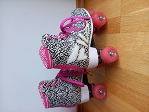 Roller Skater