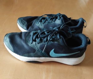 Nike Schuhe Gr.40