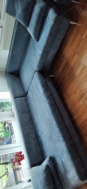 Couch zu verschenken inkl. Hocker