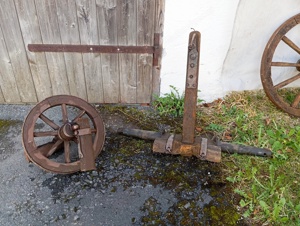 Alte Wagenräder sehr gut erhalten! Bild 2