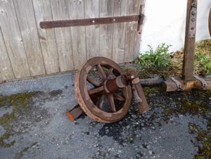 Alte Wagenräder sehr gut erhalten! Bild 5