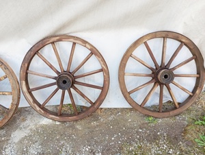 Alte Wagenräder sehr gut erhalten! Bild 3