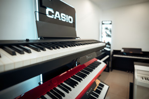 Casio Digitalpiano AP-270 BK Vorführmodell, Neuwertig Bild 2