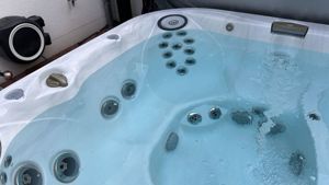 Jacuzzi J355 inkl Thermo Cover inkl Lift Bild 3