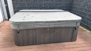 Jacuzzi J355 inkl Thermo Cover inkl Lift