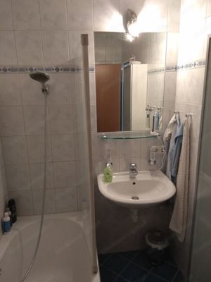 WG-Zimmer in 118 qm Wohnung im Herzen von Feldkirch zu vermieten Bild 5