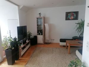 WG-Zimmer in 118 qm Wohnung im Herzen von Feldkirch zu vermieten Bild 2