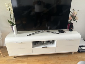 Tv-Lowboard. Zustand : wie neu