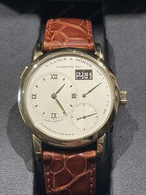 Lange & Söhne Lange 1 Originalband 750er Gold D=38,5mm Saphirglas,53 Rubine 98g Bild 2