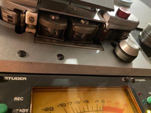 Studer A 810 Bandmaschine Taperecorder Studiobandmaschine Bild 10